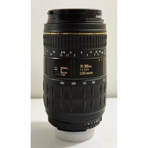 Quantaray 70-300mm Lens Nikon AF Mount Black LDO Macro 1:4-5.6 D 58mm Filter